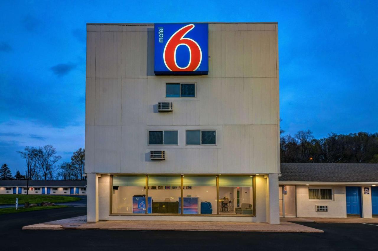 6 Bellville, Oh Motel Bellville